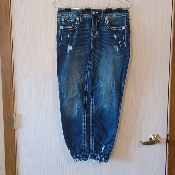 Miss Me Jeans, Size 29, Ankle Skinny, Distressed, Mid-Rise, 29W x 25L - Picture 1 of 12